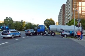 Polizeiinspektion Schwerin: POL-SN: Vorfahrt missachtet - zwei Personen verletzt