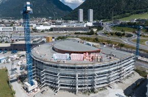 Debrunner Acifer AG: liug.Innovationszentrum: Neues Wahrzeichen in Chur