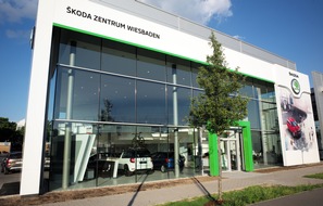 Skoda Auto Deutschland GmbH: SKODA Zentrum Wiesbaden eröffnet im neuen Corporate Design (FOTO)