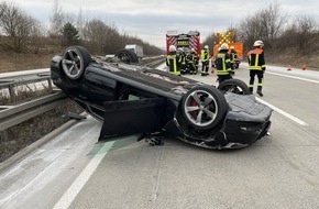 Autobahnpolizeiinspektion: API-TH: A38 Höhe Heilbad Heiligenstadt - Pkw überschlägt sich mehrfach