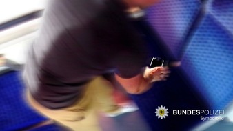 Bundespolizeidirektion M&uuml;nchen: Bundespolizeidirektion M&uuml;nchen: 9.000 Euro Schaden: Rucksack aus ICE entwendet