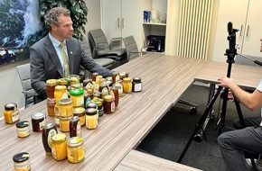 Deutscher Berufs- und Erwerbsimkerbund e.V.: Honigbetrug: Doku auf ARTE und Wissenschaftler auf der eurobee