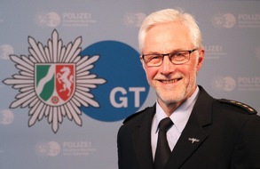 Polizei Gütersloh: POL-GT: Leitender Polizeidirektor Christoph Ingenohl wird in den Ruhestand verabschiedet