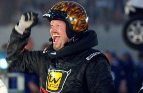 ProSieben: Stefan Raab bremst nicht für Promis: "Die große TV total Stock Car Crash Challenge 2006"