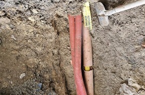 Freiwillige Feuerwehr L&uuml;gde: FW L&uuml;gde: Feuerwehreinsatz wegen besch&auml;digter Gasleitung