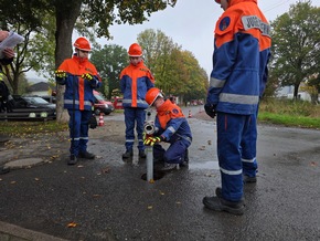 FW-AR: Jugendfeuerwehrmitglieder überzeugen bei Jugendflamme 2