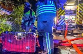 Feuerwehr Dresden: FW Dresden: Brand in Flüchtlingsunterkunft: Feuerwehr löscht brennendes Sofa