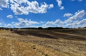 Polizeidirektion Wittlich: POL-PDWIL: Flächenbrand einer 2 hektar großen Agrarfläche