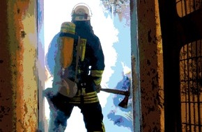 Landesfeuerwehrverband Schleswig-Holstein: FW-LFVSH: Feuerwehr dreht einen Film - Sparkassen unterstützen
