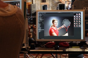 Stefanie Graf wird zum Star für die Gamekonsole / Im neuen Rexona Women TV-Spot fordert die Tennis-Ikone zum digitalen Match auf (mit Bild)