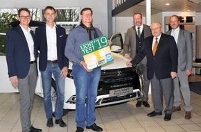 ZDK Zentralverband Deutsches Kraftfahrzeuggewerbe e.V.: Licht-Test Gewinnspiel: Mitsubishi Outlander geht nach Hessen