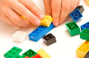 LEGO GmbH: Kinder bauen Zukunft / LEGO Gruppe veranstaltet Bauwettbewerb für Kinder aus aller Welt