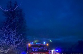 Feuerwehr Detmold: FW-DT: Feuer auf Bauernhof