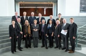VAUNET - Verband Privater Medien: Erstes Treffen der Deutschen Content Allianz mit Bundeskanzlerin Angela Merkel: Auftakt zu einem kontinuierlichen Dialog (BILD)