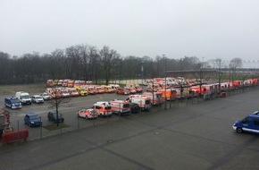 Feuerwehr Mülheim an der Ruhr: FW-MH: Feuerwehr Mülheim unterstützt bei der Evakuierung in Düsseldorf