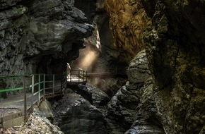 Allgäu GmbH: Breitachklamm Oberstdorf, Europas tiefste Felsenschlucht zum Naturwunder 2025 nominiert