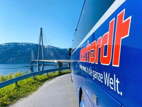 Fernweh live erleben: Eberhardt TRAVEL mit seinen Reisemachern auf der Reisemesse in Dresden