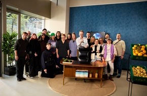 ARD Das Erste: Wissen meets Klimaschutz: Drehstart für neue Folgen von "Wissen vor acht - Erde" mit Eckart von Hirschhausen und Berichterstattung zur UN-Klimakonferenz