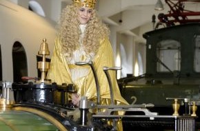 Deutsche Bahn AG: 179 Jahre Adler: Vorweihnachtliche Geburtstagsfeier im DB Museum in Nürnberg
