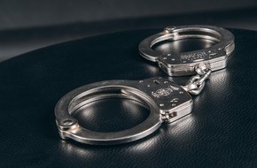 Bundespolizeidirektion Sankt Augustin: BPOL NRW: Mann mit 4 Haftbefehlen von Bundespolizei festgenommen