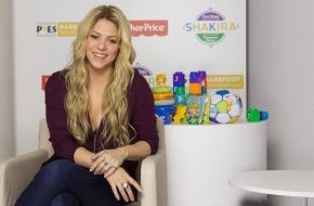 Mattel GmbH: Fisher-Price startet globale Partnerschaft mit Shakira und der Barefoot Foundation