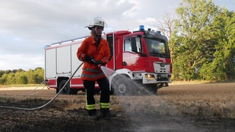 FW Celle: Vegetationsbrandbekämpfung unter realistischen Bedingungen geschult!