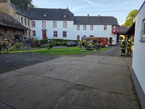 FW Mechernich: Großschadenlage auf Burggelände - Zugübung des Löschzuges 3