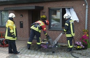 Feuerwehr Heiligenhaus: FW-ME: Brennende Küche an der Höseler Straße (Meldung 17/2015)