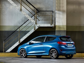 Weltpremiere: Neuer Ford Fiesta ST mit 200 PS starkem EcoBoost-Dreizylinder und Fahrprogramm-Auswahl