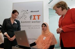 Microsoft Deutschland GmbH: Initiative "IT-Fitness" beim Girls' Day im Kanzleramt