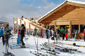 Eröffnung des grössten topmodernen Familien-Bergrestaurants der Schweiz in Grächen