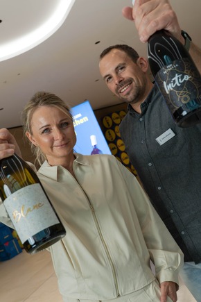 Lidl und das Deutsche Weininstitut k&uuml;ren Gewinner des Wein-Wettbewerbs / Vom Weinberg ins Lidl-Regal: Vier Weinbaubetriebe setzen sich mit innovativen Konzepten durch