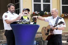 POL-EL: Ahmsen - Erstes Schultütenfest ein voller Erfolg (Fotos)