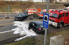 Polizeidirektion Pirmasens: POL-PDPS: Frontalzusammenstoß auf der B 10