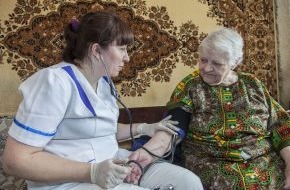 ASB-Bundesverband: Charkiw: Hilfsbedürftige verlieren 0:1 /ASB weist auf Sozialabbau im EM-Gastgeberland Ukraine hin (BILD)