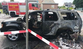 Feuerwehr Minden: FW Minden: PKW-Brand nach Verkehrsunfall, Stromverteilerkasten schwer beschädigt