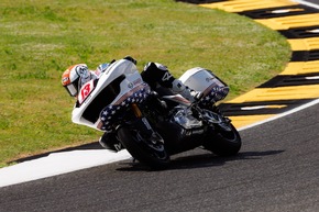 Medienmitteilung: Iannone sichert sich den ersten Sieg im H-D Bagger World Cup