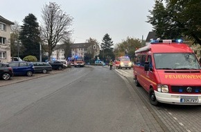 Feuerwehr Dinslaken: FW Dinslaken: Gasaustritt in Wohngebäude beschäftigt die Feuerwehr