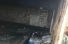 Feuerwehr Bochum: FW-BO: Brand in einem leer stehenden Gebäude
