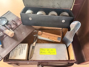 ZOLL-E: Zollfahndung übergibt historisches Exponat an Stadt Aachen