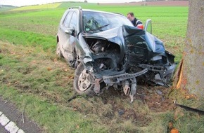 Polizeiinspektion Hameln-Pyrmont/Holzminden: POL-HM: Schwerer Verkehrsunfall auf der L588