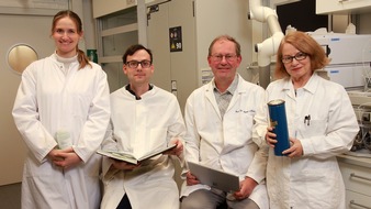 Rheinland-Pfälzische Technische Universität Kaiserslautern-Landau (RPTU): Winziger Metallbaustein entscheidet, ob Protein-Fabriken in Zellen reibungslos arbeiten