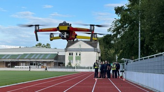 Kreisfeuerwehrverband Main-Taunus e.V.: Feuerwehr MTK: Drohnenverbund der MTK-Feuerwehren startet mit gemeinsamer Übung