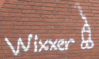 Polizeidirektion Itzehoe: POL-IZ: 250514.1 Marne: Zwei Graffiti-Straftaten in Marne - Zeugen gesucht