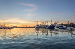 ATLANTIC Hotel Wilhelmshaven: Watt ´ne Reise - In Wilhelmshaven durchatmen und nach vorne blicken