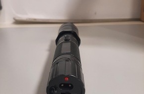 Bundespolizeidirektion Flughafen Frankfurt am Main: BPOLD FRA: Verbotene Waffen am Flughafen Frankfurt entdeckt