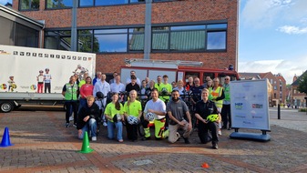POL-EL: Meppen - Helmtag ein voller Erfolg (Fotos)