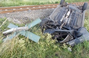 Polizei Minden-Lübbecke: POL-MI: Unfall am Bahnübergang am Kleinsteller Weg