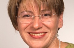 VSE / AES: VSE besetzt wichtige Kaderstelle: Elisabeth Boner wird neue Kommunikationsleiterin