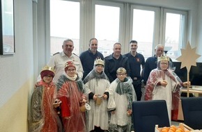 Feuerwehr Schwelm: FW-EN: Sternsinger bei der Feuerwehr Schwelm